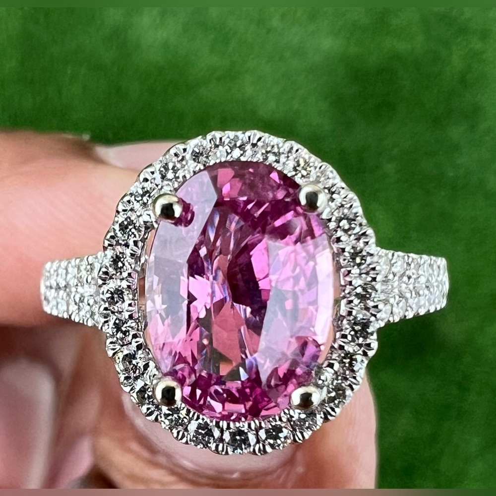 Natural pink sapphire 2.50 carat Diamond bezel ring